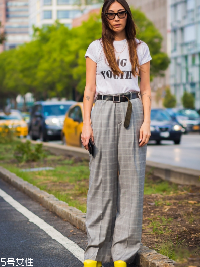 褲子發(fā)霉還能穿嗎？發(fā)霉的褲子要扔掉嗎？