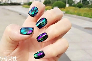 2022夏季最新美甲圖片 ins美甲讓你輕松降溫5度 2022夏季最新美甲圖片 ins美甲讓你輕松降溫5度
