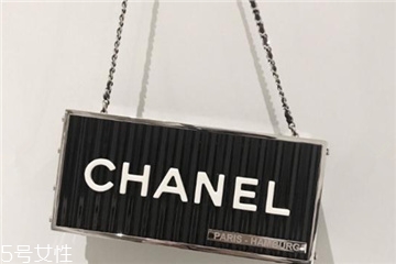 chanel集裝箱尺寸多大？香奈兒集裝箱包包尺寸詳情