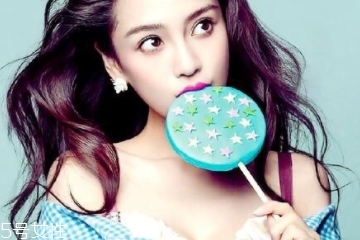 燙發(fā)不染色好看嗎？只燙不染也能美美的