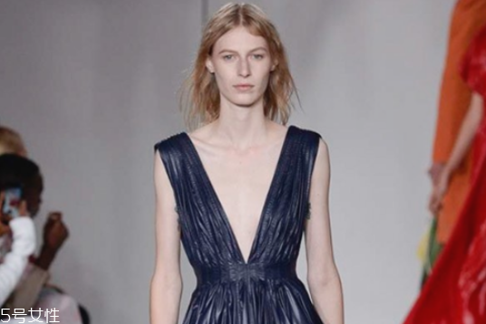 雙下巴可以打溶脂針嗎 溶脂針瘦雙下巴 雙下巴可以打溶脂針嗎 溶脂針瘦雙下巴