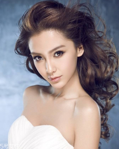 染發(fā)好還是漂發(fā)好？染發(fā)or漂發(fā)選哪個