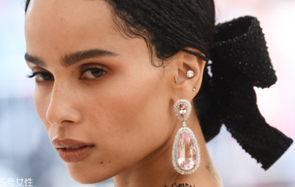 怎樣減少抬頭紋 快速去皺方法get 怎樣減少抬頭紋 快速去皺方法get