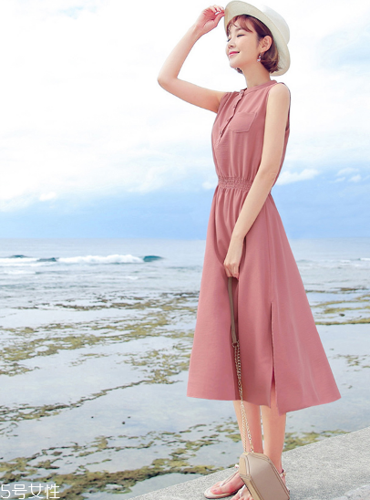 不會(huì)穿衣服搭配怎么辦？有這三樣就夠了