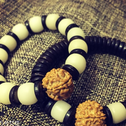 菩提根手串多少錢？市場行情不算貴