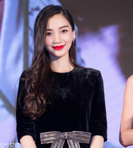 染發(fā)染什么顏色顯白？最顯白的發(fā)色是這個