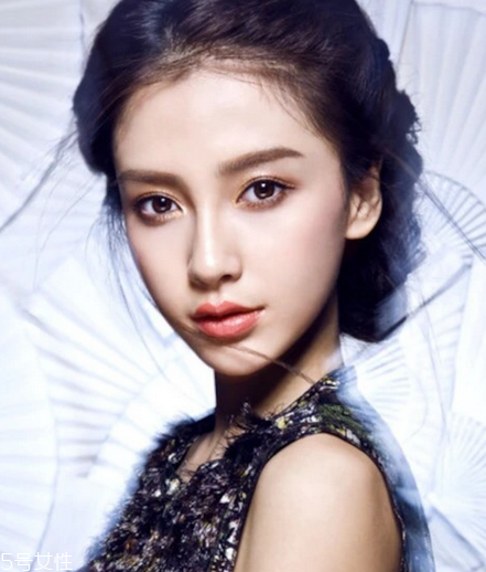 染發(fā)長出黑發(fā)怎么辦？補(bǔ)色來幫你