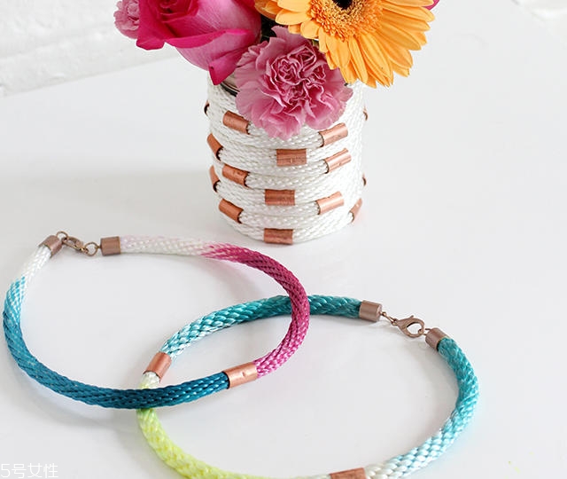 手工手環(huán)怎么做？棉繩手環(huán)的簡單做法