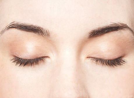 混血妝容怎么畫圖解 10個(gè)步驟完成 混血妝容怎么畫圖解 10個(gè)步驟完成