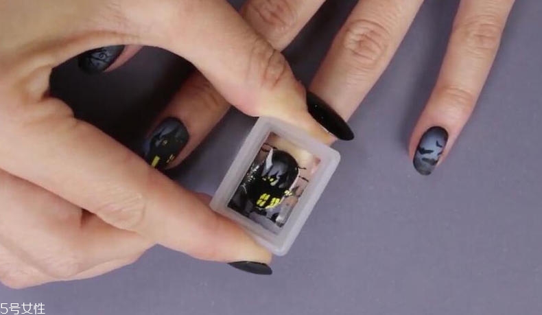 萬圣節(jié)女巫美甲教程 零基礎也可以畫很美