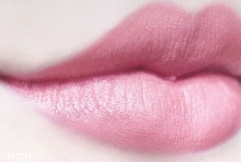 蜜絲佛陀和瑪麗黛佳哪個(gè)好 國(guó)產(chǎn)戰(zhàn)斗機(jī)對(duì)比美國(guó)品牌