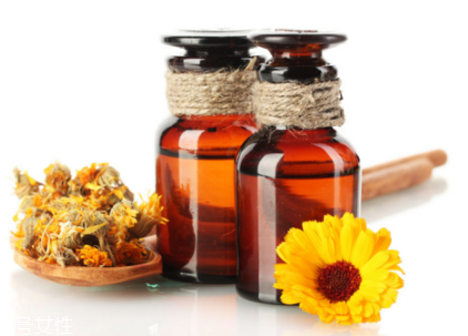 瘦臉精油怎么用 全面消褪水腫神器 瘦臉精油怎么用 全面消褪水腫神器