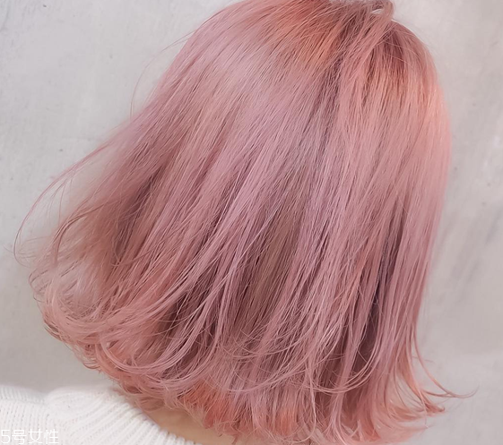 櫻珊瑚發(fā)色容易掉色嗎 第4天開始褪色 櫻珊瑚發(fā)色容易掉色嗎 第4天開始褪色