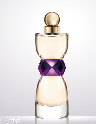 香水多久噴一次 最佳補(bǔ)香時(shí)間 香水多久噴一次 最佳補(bǔ)香時(shí)間