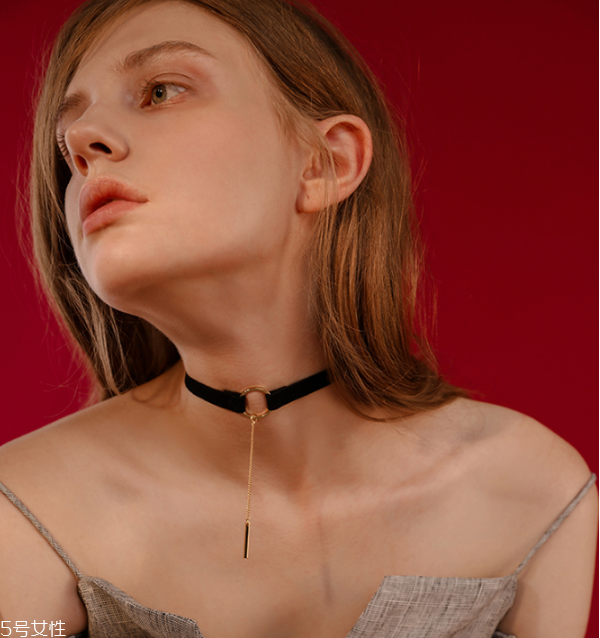 頸膜多久用一次最好 日常習慣預(yù)防頸紋