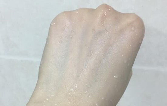 2018款安耐曬金瓶和銀瓶區(qū)別 神級防曬力