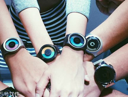 ziiiro手表值不值得買(mǎi) 簡(jiǎn)單又浮夸的腕表