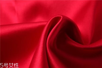 重磅真絲是什么面料 一種特別的時(shí)裝面料 重磅真絲是什么面料 一種特別的時(shí)裝面料