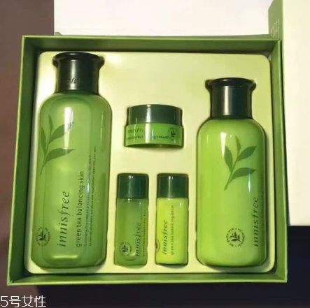 平衡露什么成分補水最好 輕盈補水有妙招 平衡露什么成分補水最好 輕盈補水有妙招