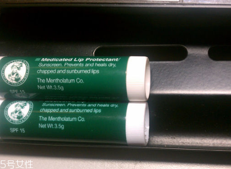 曼秀雷敦唇膏小孩可以用嗎 曼秀雷敦唇膏這樣辨別真假 曼秀雷敦唇膏小孩可以用嗎 曼秀雷敦唇膏這樣辨別真假