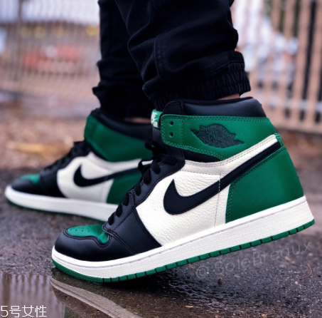 aj 1黑綠腳趾價(jià)格 9月必買的球鞋之一
