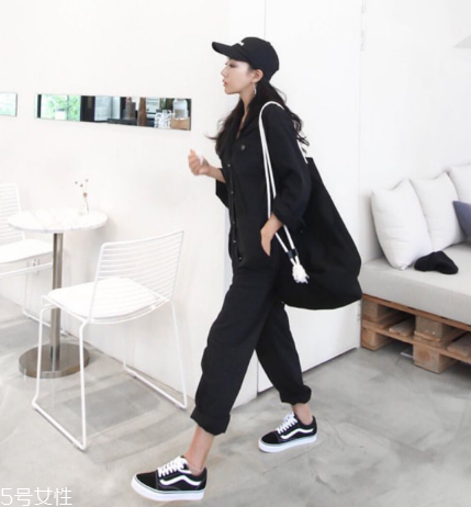 vans有哪些系列 火遍街頭的經(jīng)典款 vans有哪些系列 火遍街頭的經(jīng)典款