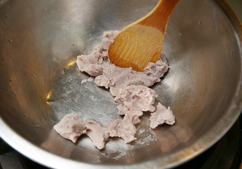 芋泥的做法步驟圖解 芋泥好口感的訣竅