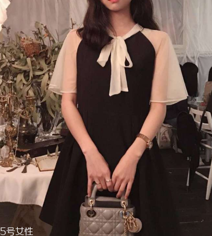 偏瘦的女生穿什么好看 紙片人玩轉(zhuǎn)各種穿搭 偏瘦的女生穿什么好看 紙片人玩轉(zhuǎn)各種穿搭