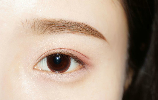 如何畫減齡妝容步驟 減齡妝的4個(gè)重點(diǎn)