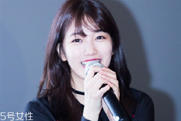 裸妝需要哪些化妝品 裸妝化妝步驟 裸妝需要哪些化妝品 裸妝化妝步驟