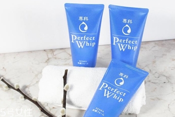 珊珂是資生堂的嗎 珊珂和洗顏專科一樣嗎