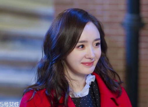 怎樣讓劉海蓬松有弧度 3個(gè)技巧分享給你 怎樣讓劉海蓬松有弧度 3個(gè)技巧分享給你