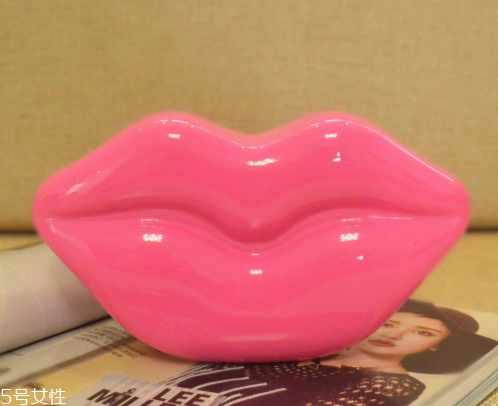 半永久紋唇會留疤嗎 紋繡師技術(shù)不行會留疤