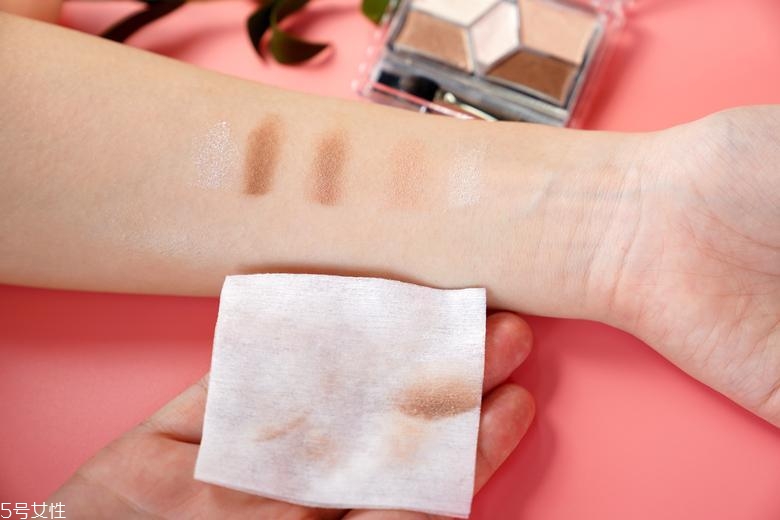 井田眼影14號和2號哪個(gè)好看 2款熱門色pk