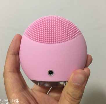 luna潔面儀和悅詩風(fēng)吟潔面儀哪個好 四款潔面儀測評