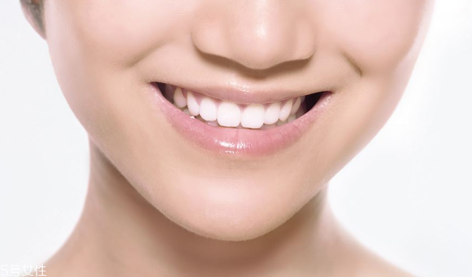 牙膏潔凈劑有哪些 2種成分會加重口腔潰瘍 牙膏潔凈劑有哪些 2種成分會加重口腔潰瘍