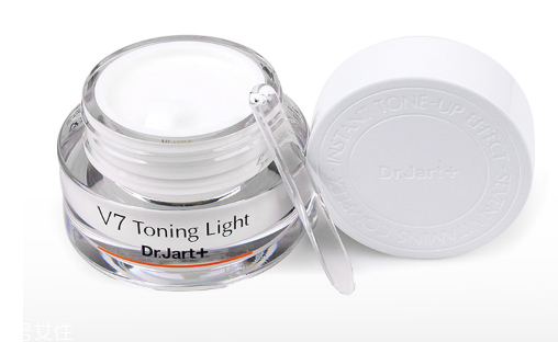 素顏霜能保持多長時(shí)間 教你預(yù)防素顏霜脫妝