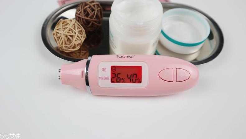 珂潤(rùn)面霜和hfp面霜哪個(gè)好 2款同價(jià)面霜大pk 珂潤(rùn)面霜和hfp面霜哪個(gè)好 2款同價(jià)面霜大pk