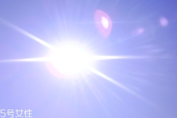 夏天混油皮護(hù)膚攻略 這些你都不能錯過