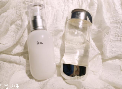 夏天混油皮護(hù)膚攻略 這些你都不能錯過