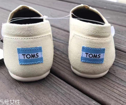 toms鞋子價(jià)格 美國明星布鞋