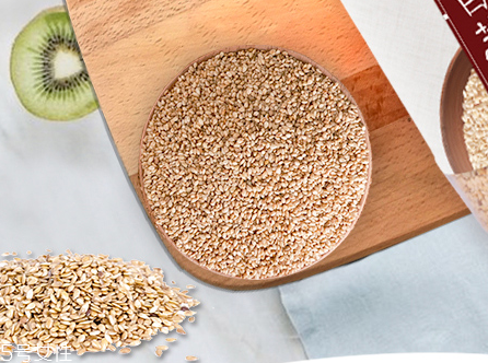 芝麻油要放冰箱嗎 放冰箱保質(zhì)期更長 芝麻油要放冰箱嗎 放冰箱保質(zhì)期更長