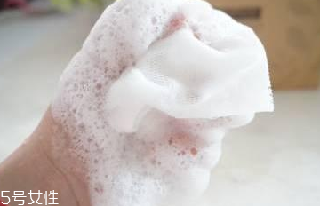 佳麗寶酵素洗顏粉能卸妝嗎 不能達(dá)到卸妝效果 佳麗寶酵素洗顏粉能卸妝嗎 不能達(dá)到卸妝效果