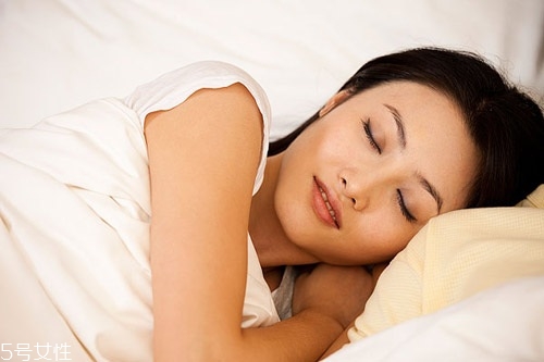 產(chǎn)后坐月子哪些癥狀是正?，F(xiàn)象？