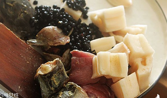 鯰魚(yú)為什么有胡須 鯰魚(yú)的另一只眼睛