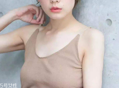 如何有效的預(yù)防頸椎?。拷棠阋惶最i椎病治療方法