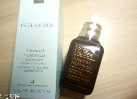 眼霜會引起脂肪粒嗎 這兩者是毫無關系 眼霜會引起脂肪粒嗎 這兩者是毫無關系