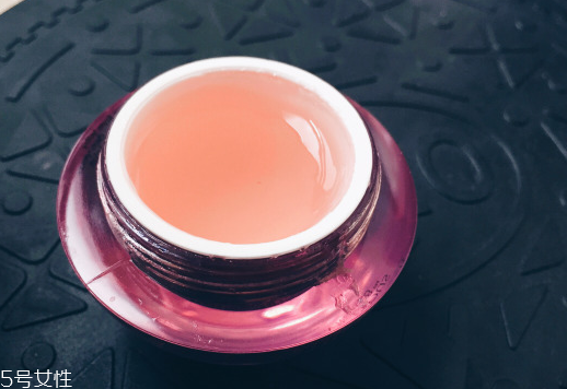 雅詩(shī)蘭黛紅石榴眼霜適合年齡 緊致眼周肌膚 雅詩(shī)蘭黛紅石榴眼霜適合年齡 緊致眼周肌膚