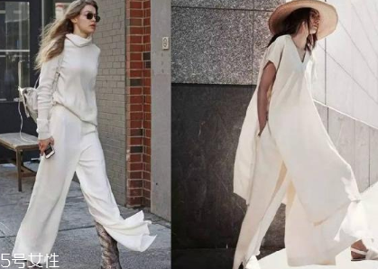 開(kāi)叉闊腿褲配什么上衣 比闊腿褲更涼快