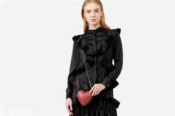 小ck愛(ài)心包尺寸 出乎意料的迷你款 小ck愛(ài)心包尺寸 出乎意料的迷你款